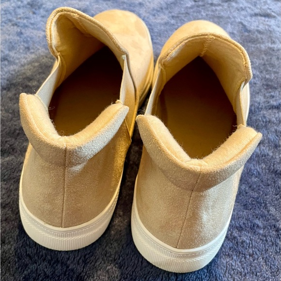 SODA brand shoes - Picture 3 of 6